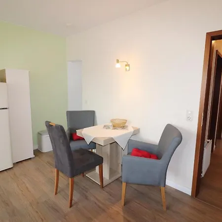 Haus Laura 2 Apartamento Büsum